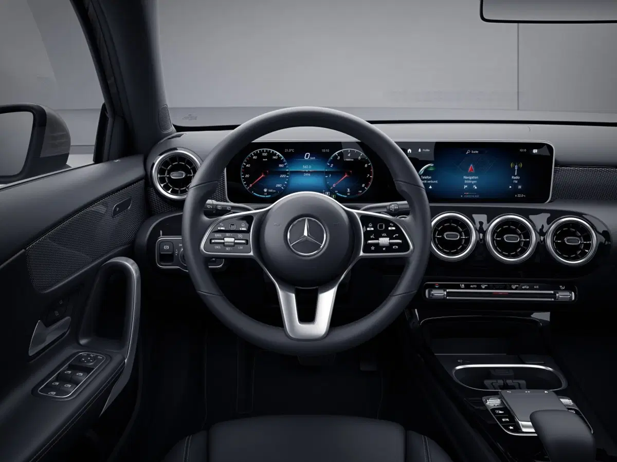 Mercedes Classe A Sport Extra, un anno di MBUX (5)