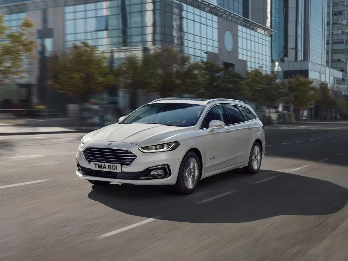 Ford Mondeo restyling 2019, arriva l'ibrido