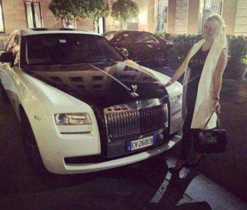 La Rolls-Royce Ghost di Wanda Nara