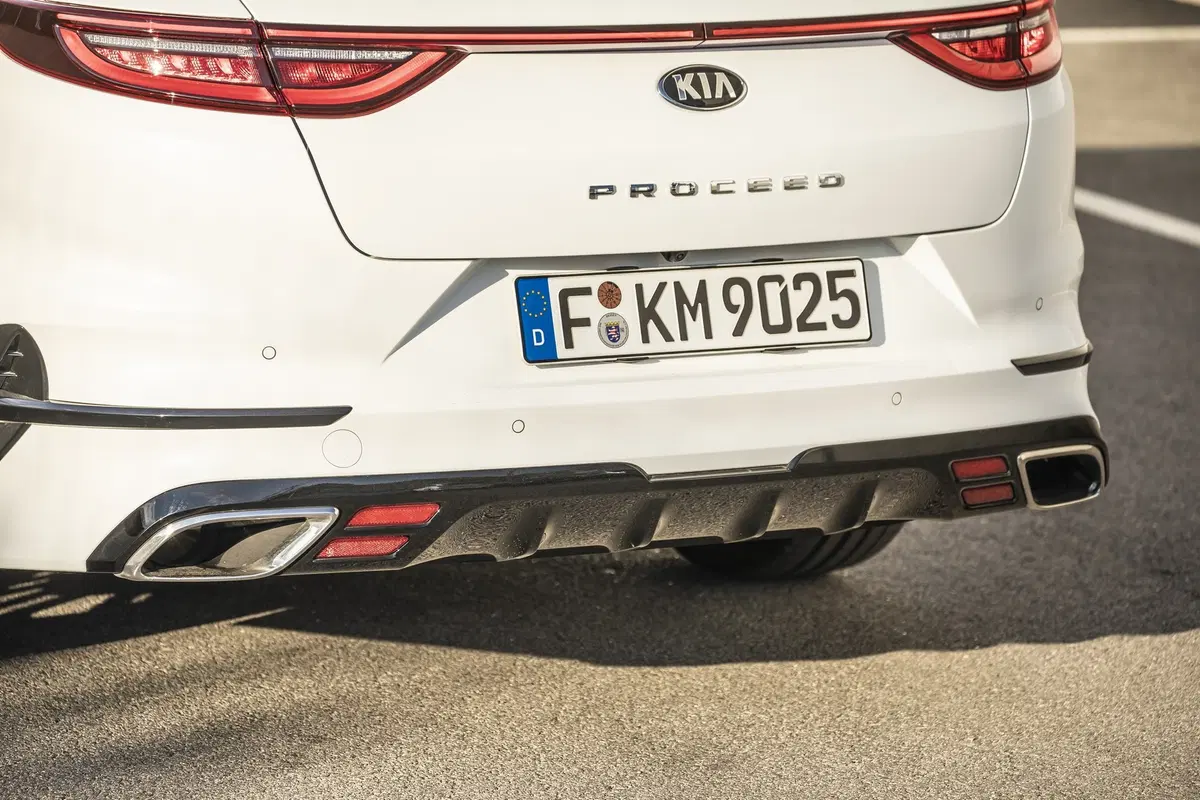 Kia Proceed GT 2019 | Assetto sportivo e 204 CV con carattere [Video] (2)