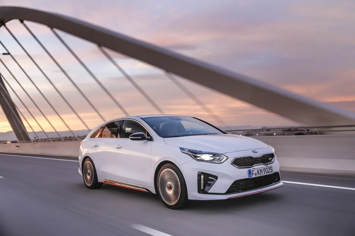Kia Proceed GT 2019 | Assetto sportivo e 204 CV con carattere [Video] (18)