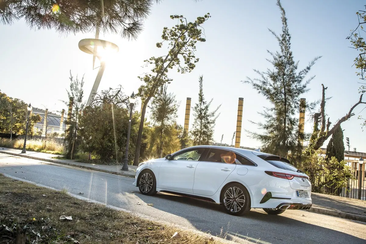 Kia Proceed GT 2019 | Assetto sportivo e 204 CV con carattere [Video] (20)