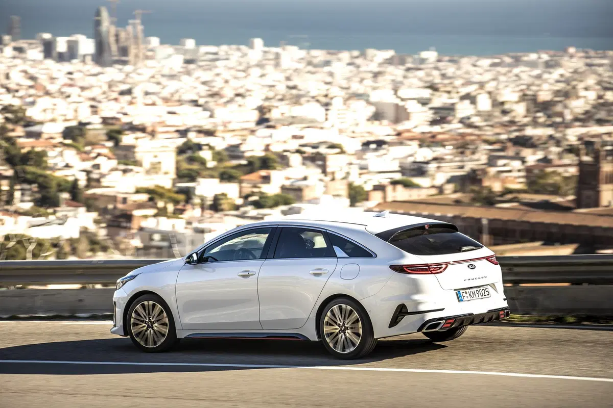 Kia Proceed GT 2019 | Assetto sportivo e 204 CV con carattere [Video] (4)