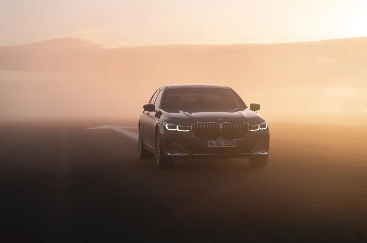 Nuova BMW Serie 7: ecco l’ammiraglia in video
