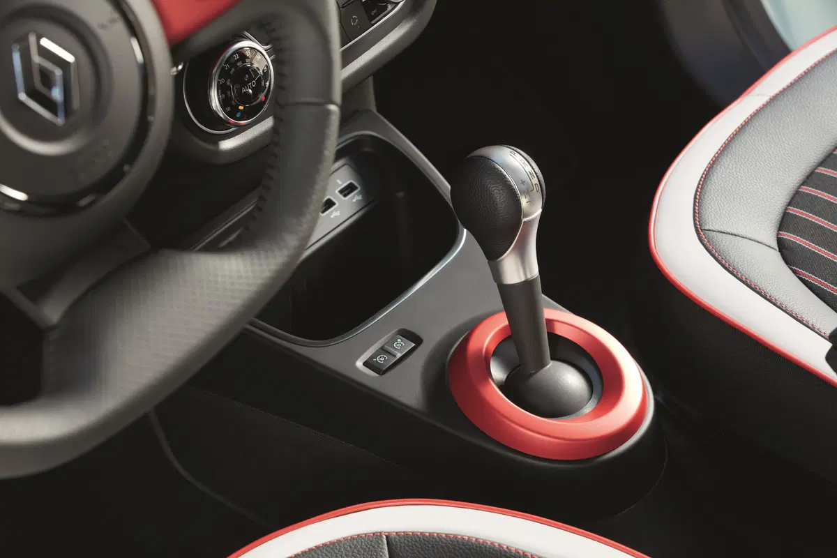 Renault Twingo restyling, debutto a Ginevra (9)