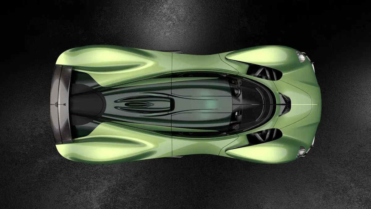 Aston Martin Valkyrie, più estrema con l’AMR Track Performance Pack (5)