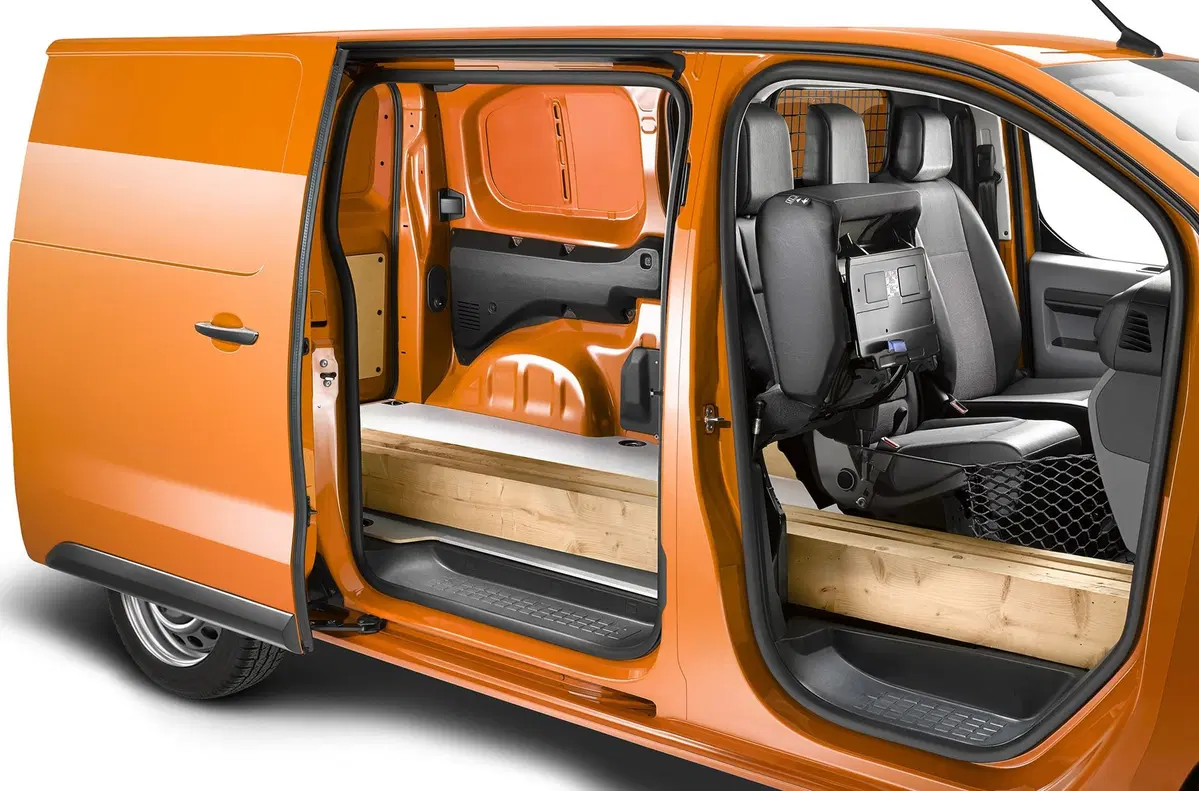 Opel Vivaro 2019: siamo alla 3^ generazione (5)