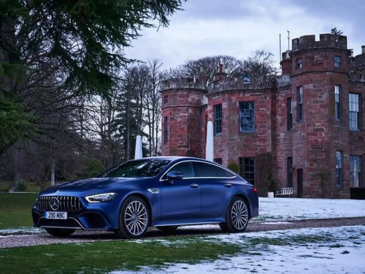 Mercedes AMG GT Coupé 4, Concorde a caccia di Panamera & Co (2)