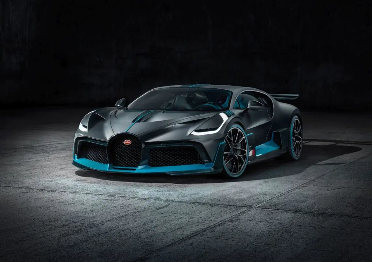 Bugatti, il SUV extra-lusso non si farà