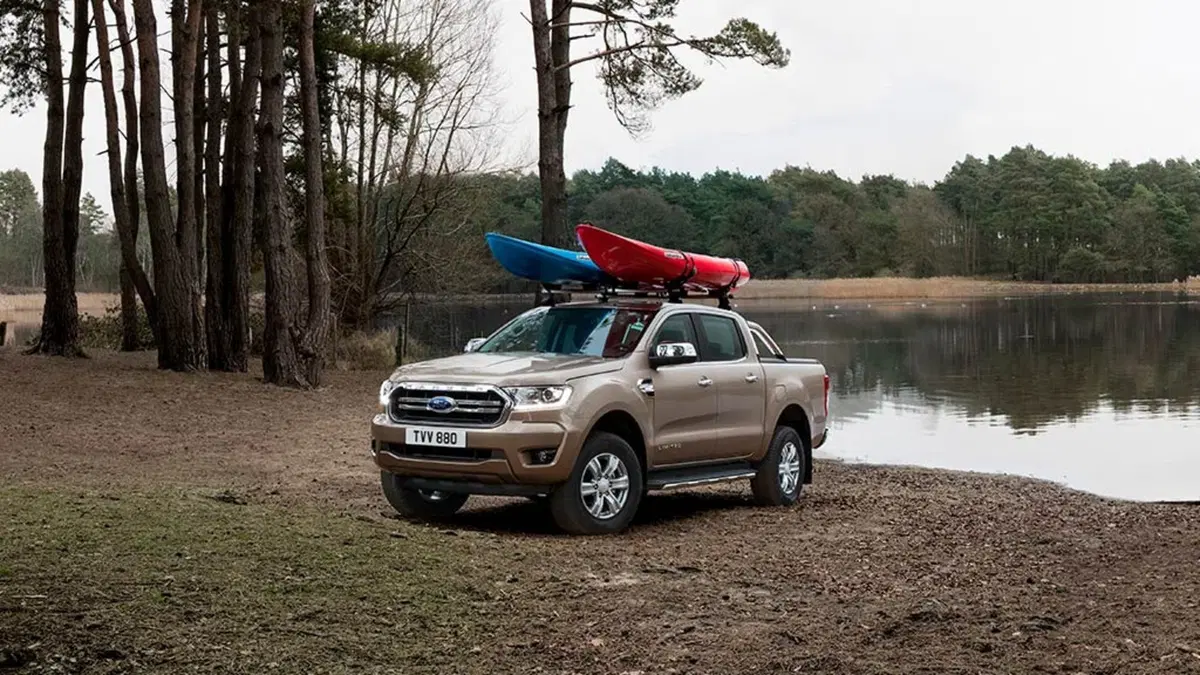Veicoli commerciali Ford, 2019 ricco di novità con Raptor e Transit PHEV (2)