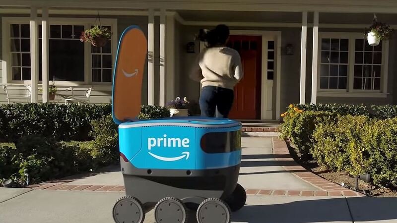 Amazon, Consegne porta a porta: arriva il robot Scout a 6 ruote [video]