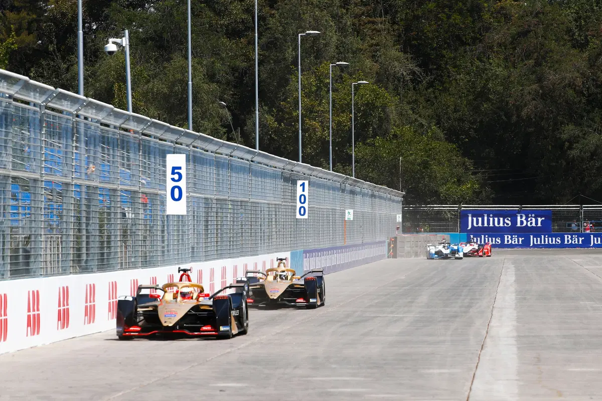 Formula E, ePrix di Santiago del Cile: pole per Di Grassi (25)
