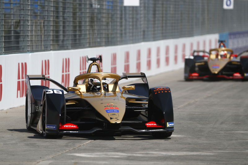 Gara difficile per le DS Techeetah a Santiago