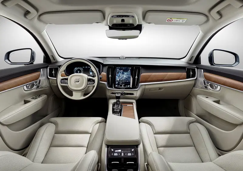 Volvo V90 (2016-25) (34)