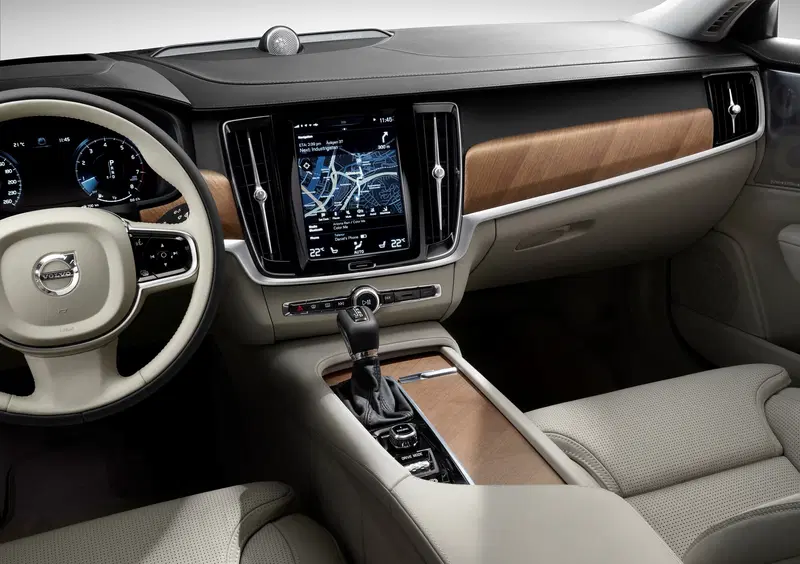 Volvo V90 (2016-25) (37)