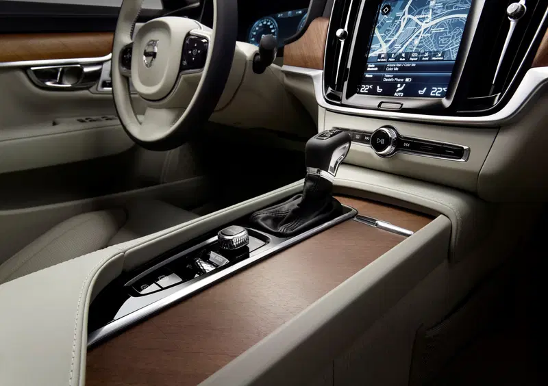 Volvo V90 (2016-25) (36)