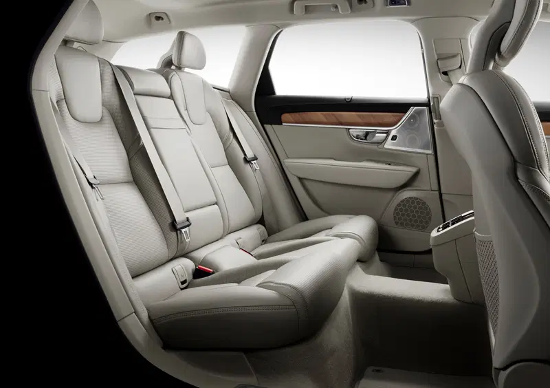 Volvo V90 (2016-25) (42)