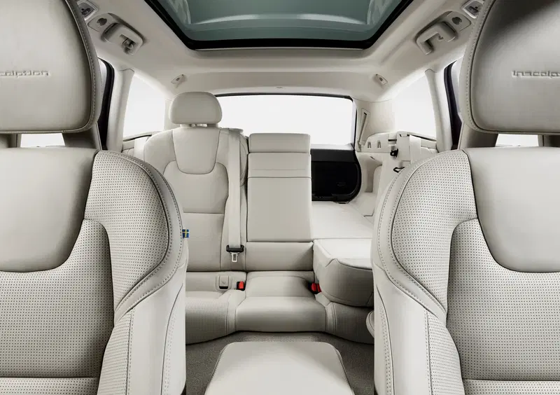 Volvo V90 (2016-25) (44)