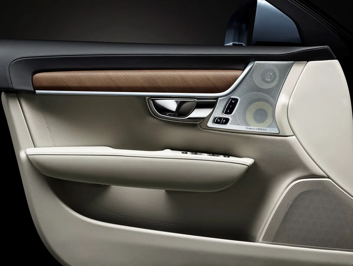 Volvo S90 2.0 b5 Core awd auto (31)