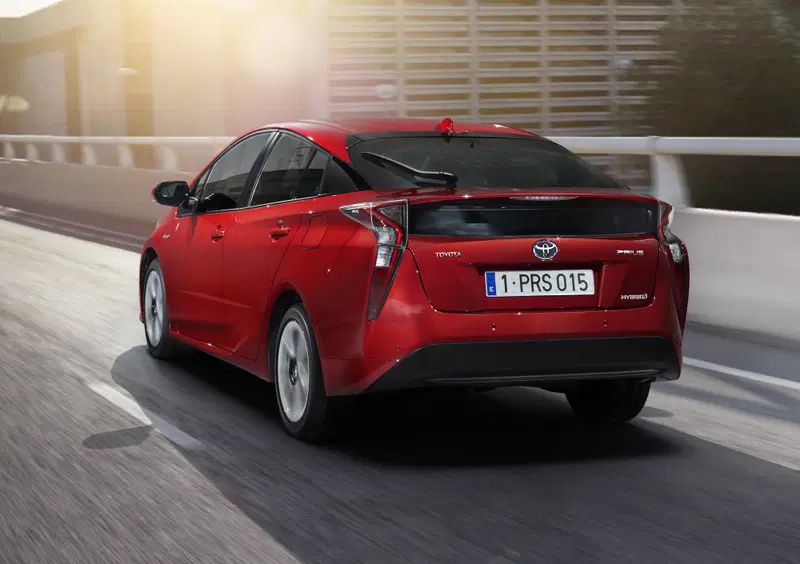 Toyota Prius (2016-23) (4)