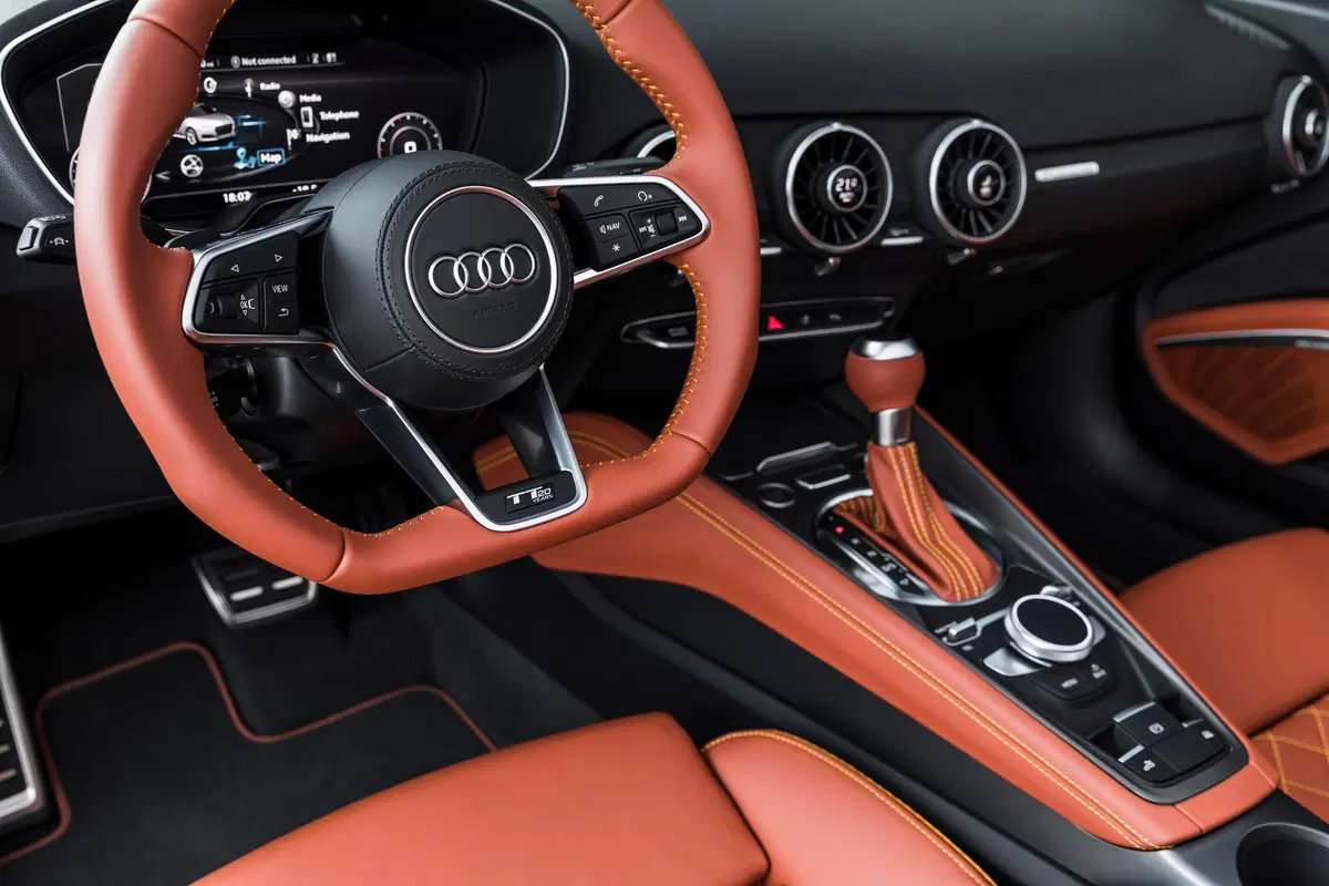 Audi TT, una Anniversary Edition per i suoi 20 anni  (5)