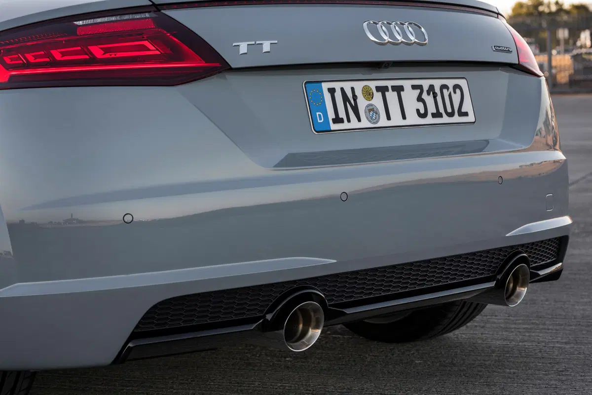 Audi TT, una Anniversary Edition per i suoi 20 anni  (7)