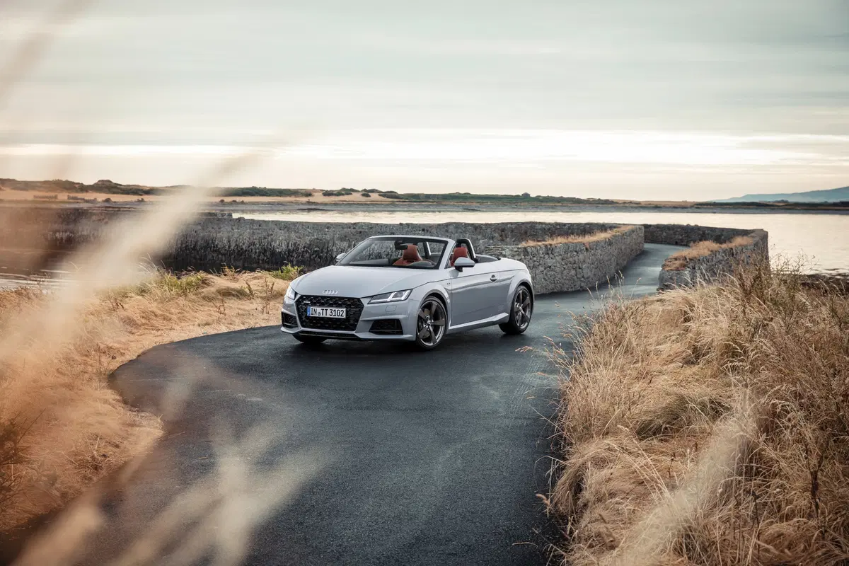 Audi TT, una Anniversary Edition per i suoi 20 anni  (13)