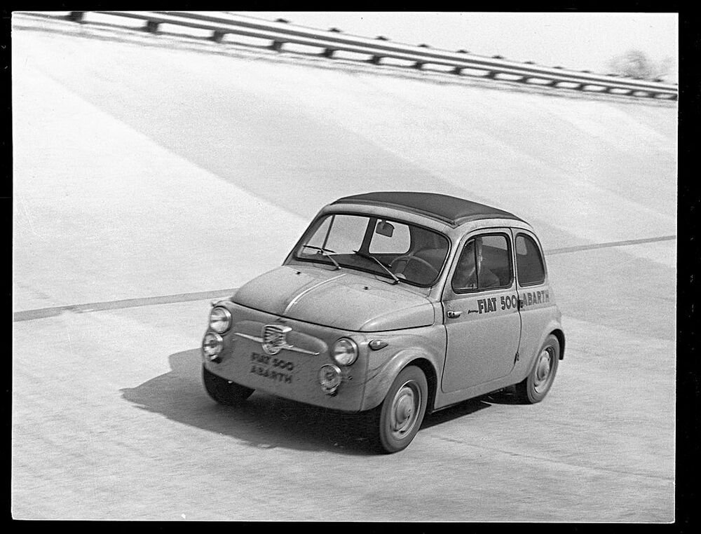 Fiat 500 Abarth in pista a Monza