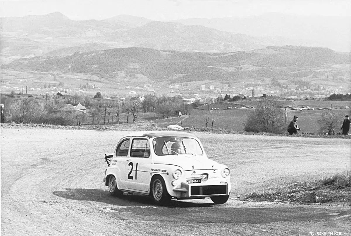 70 anni di Abarth: 10 auto indimenticabili dello Scorpione (19)
