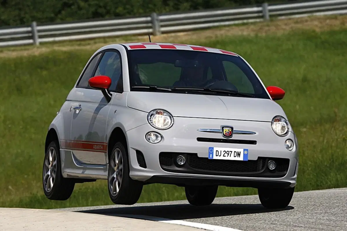 70 anni di Abarth: 10 auto indimenticabili dello Scorpione (23)