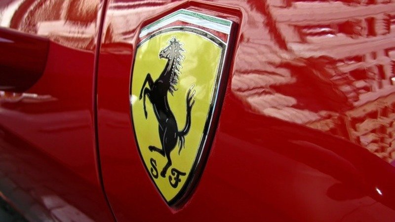 Ferrari, utile netto al +46% nel 2018