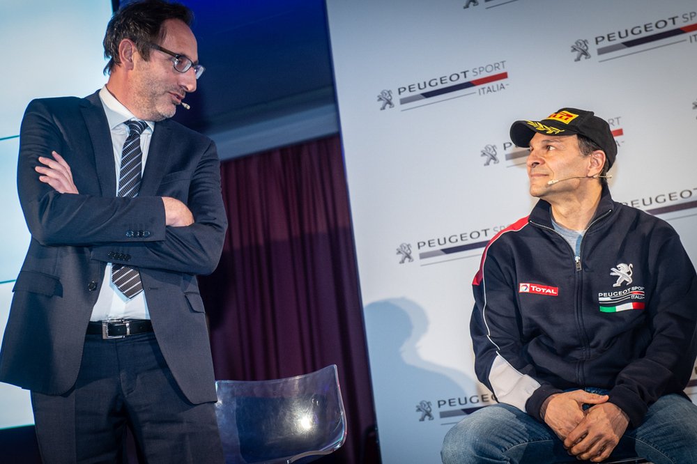Andreucci, nuovo Tutor Peugeot nei Rally, con uno dei boss di PSA Italia, Carlo Leoni
