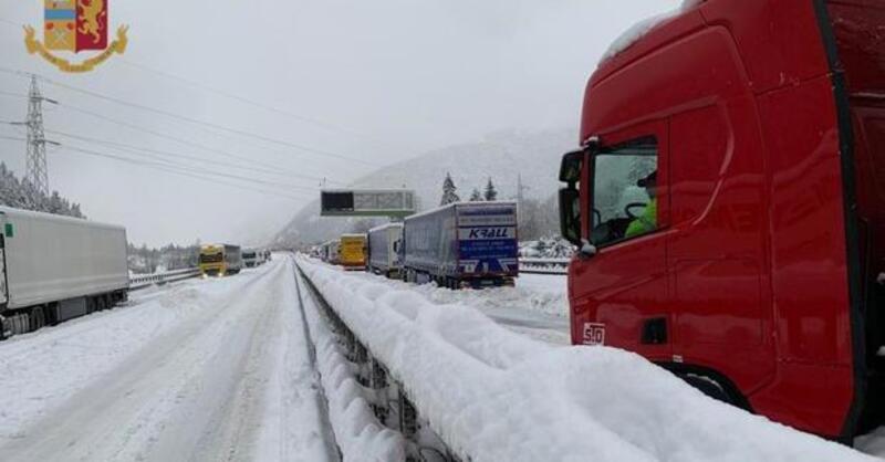 Autostrada del Brennero: dopo il blocco riapre un tratto A22 con tanti disagi