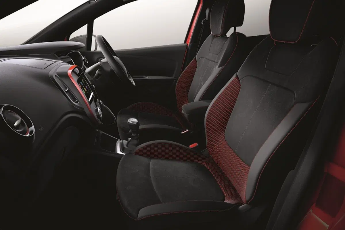 Renault Captur S Edition, nuovo allestimento per il B-SUV francese (3)