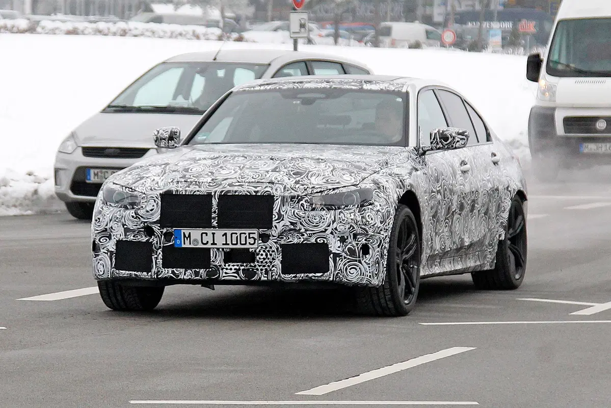Nuova BMW M3, le foto spia (2)