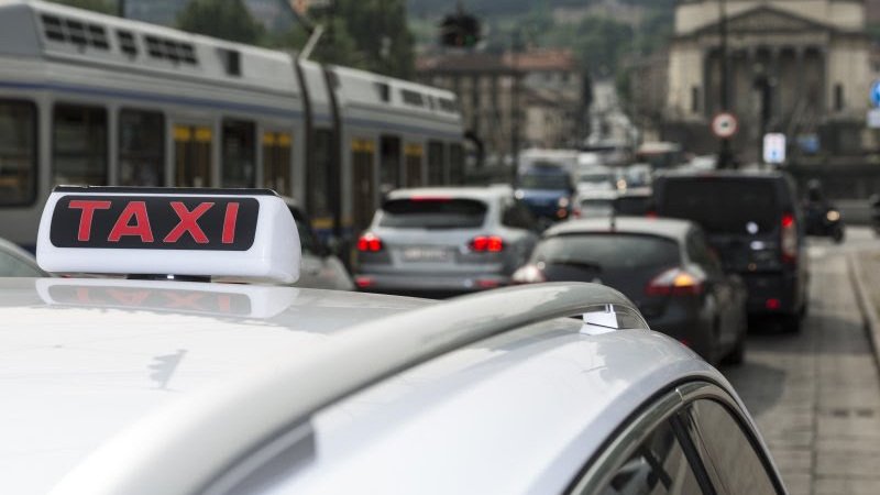Emissioni, accordo tra ARPA e Taxi Torino per misurare l&#039;inquinamento
