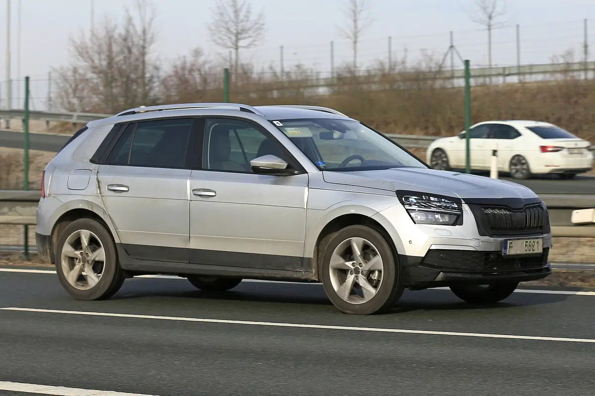 Skoda Kamiq, le foto del nuovo SUV senza veli! (12)