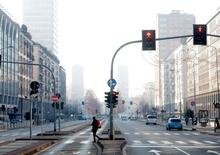 Costa: «Lo smog è emergenza». Ma PM10 e NOx da trasporto crollano