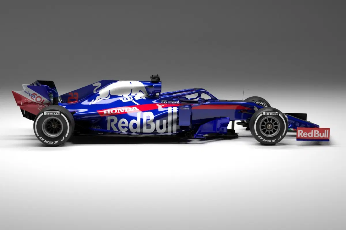 F1 2019: Toro Rosso, svelata la STR14 (4)