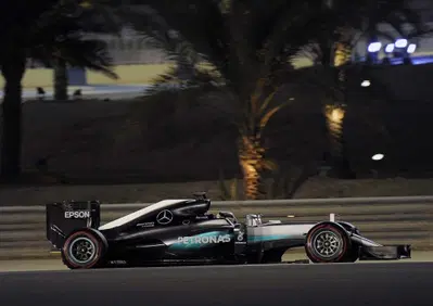 F1, Gp Bahrain 2016: nessuna penalità per Hamilton