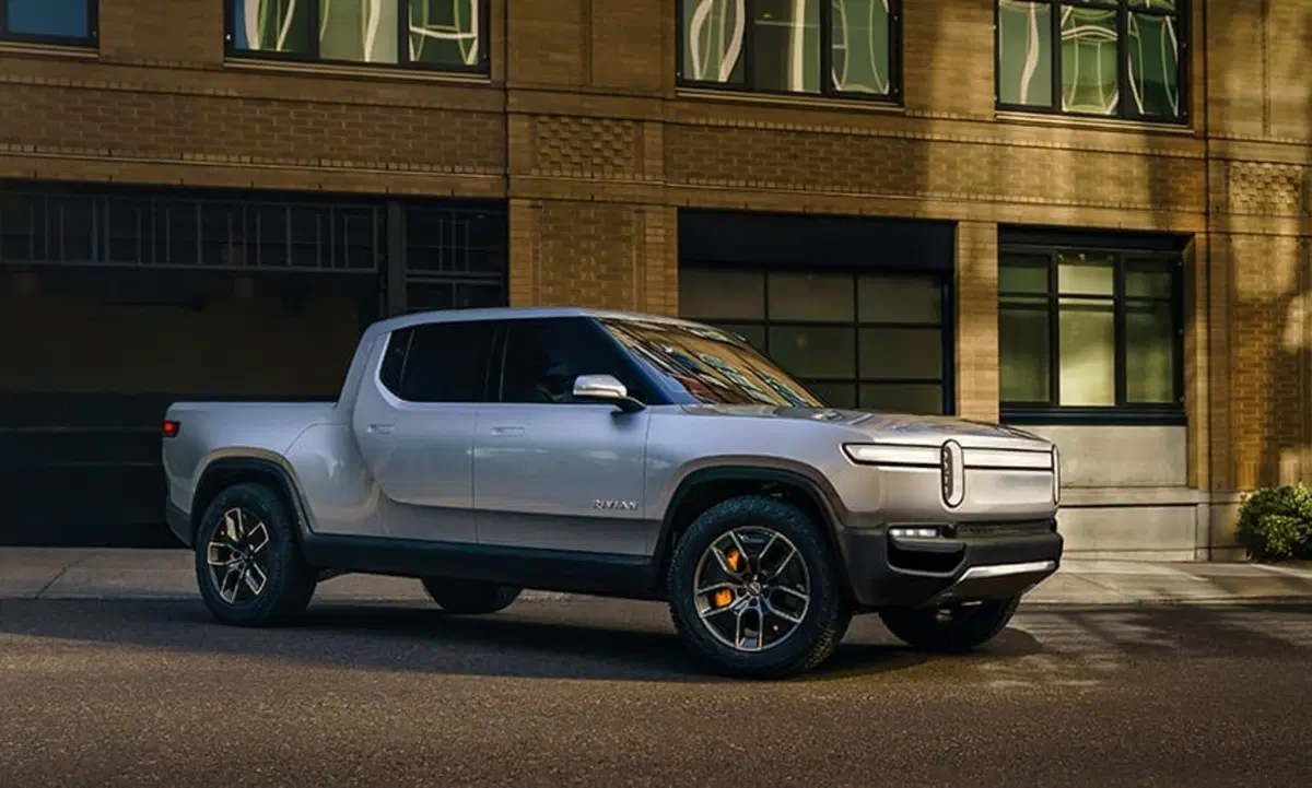Auto elettrica Amazon: perché no? Intanto super Pick-Up e super SUV Rivian insieme a GM (6)