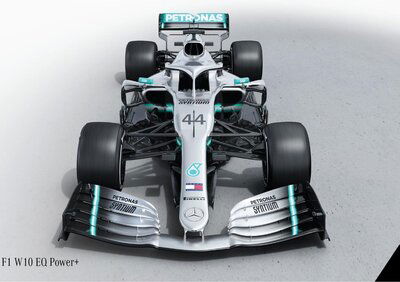 Formula 1 2019: Mercedes, svelata la W10 [Video]