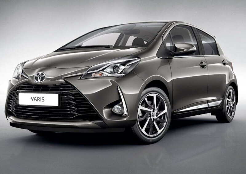 Promozioni Toyota, Yaris: in offerta con 4500 &euro; di sconti