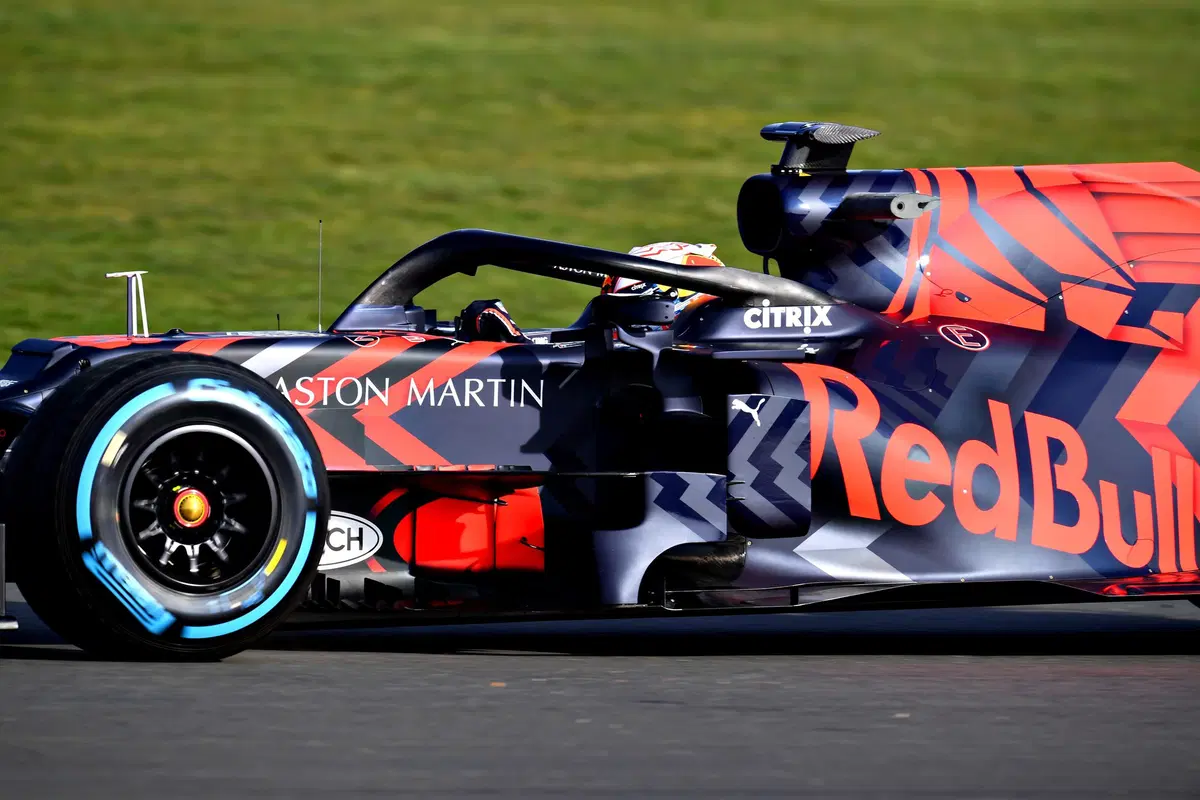 Formula 1 2019: Red Bull, tolti i veli alla RB15 (7)