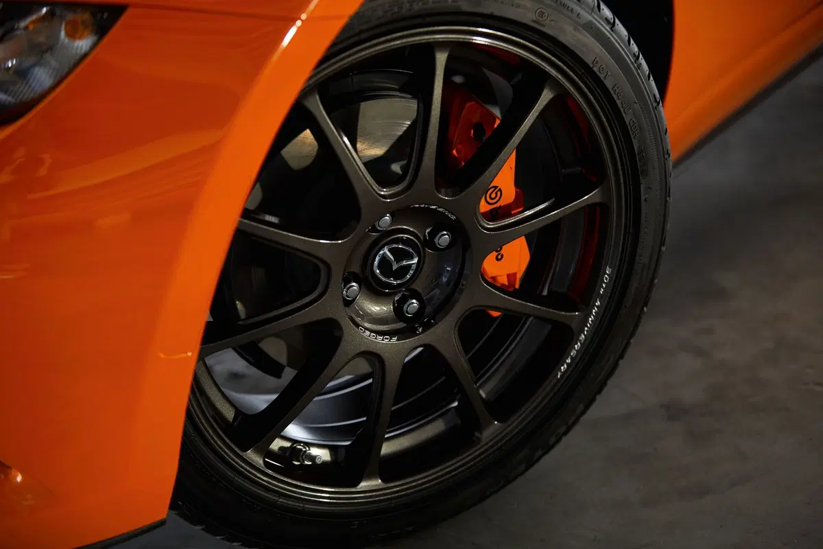 Mazda MX-5 30th Anniversary Edition, al via le vendite in Italia (5)