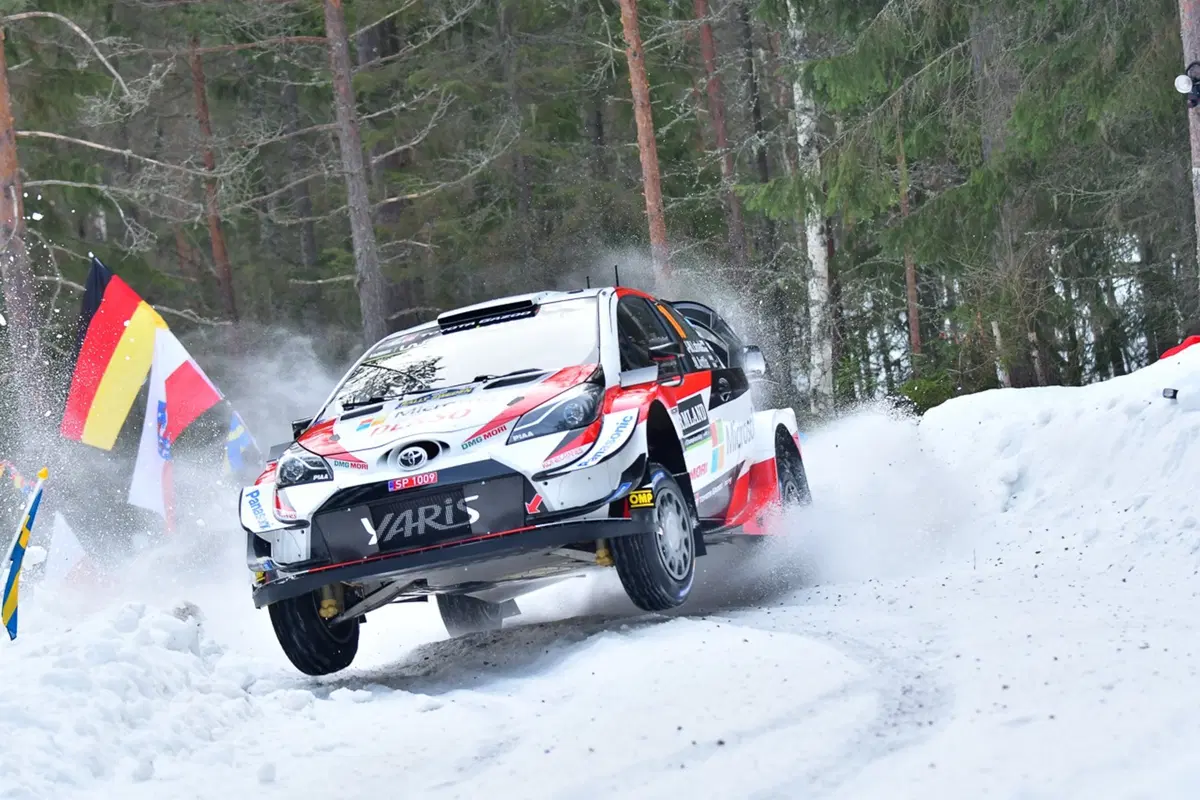 WRC19. Svezia. Neuville (Hyundai), inizio perfetto (14)