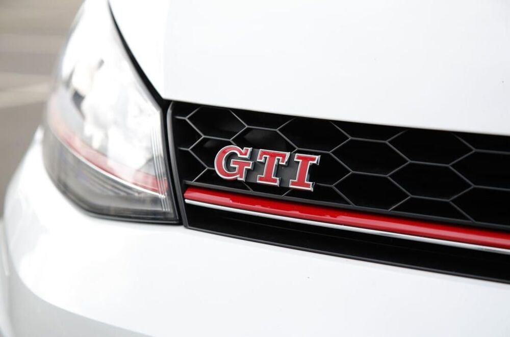 La sigla &quot;GTI&quot;: Volkswagen ne ha rivendicato la paternit&agrave; nel 2012 contro Suzuki,che utilizzava la stessa sigla per la Swift GTi