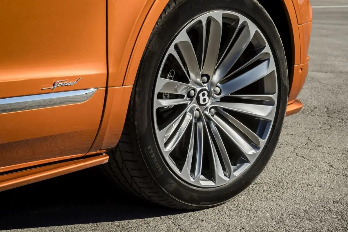 Bentley Bentayga Speed, il SUV più veloce del mondo (11)
