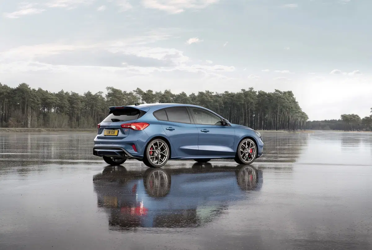 Ford Focus ST 2019: foto, video e dati tecnici (11)