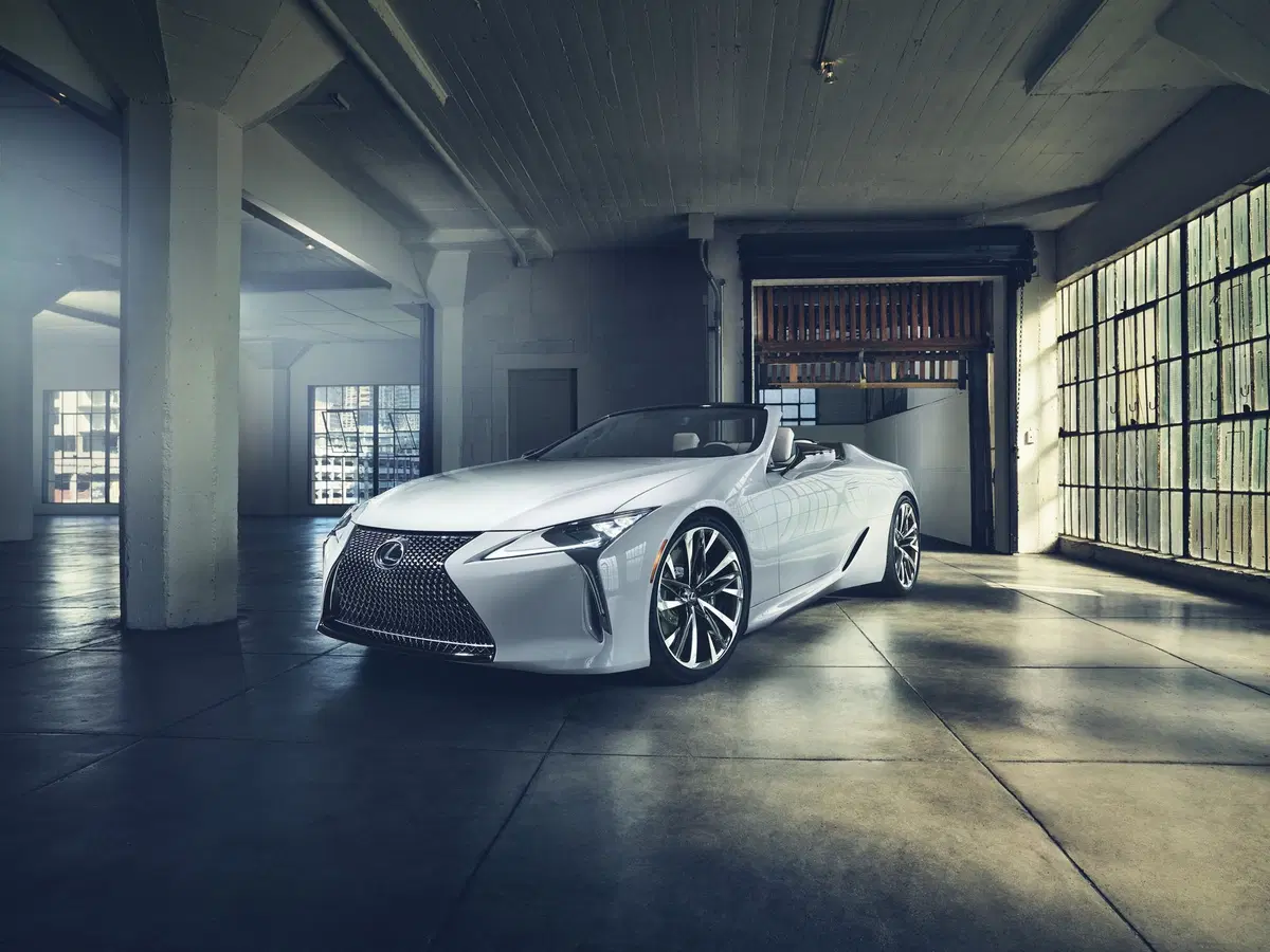 Lexus LC Convertible Concept: dopo Detroit, a Ginevra 2019 [Foto e video] (7)